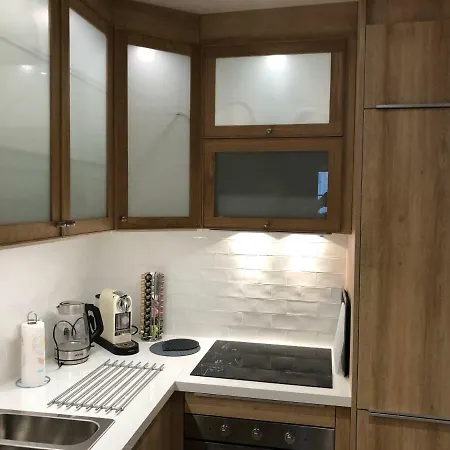 Cosy 50 M2, Idealement Situee : Centre Ville Versailles